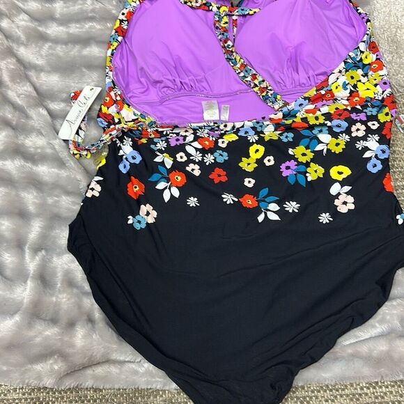 Anne Cole Women's Plus Size Flower Field Keyhole High Neck Swimsuit in Black/Whi - Picture 3 of 3